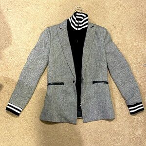 Central Park west blazer with knot removable turtleneck detailing